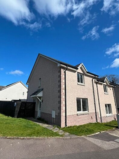 3 Bedroom Semi-Detached House To Rent In Stoneywood Terrace, Bucksburn, Aberdeen, AB21