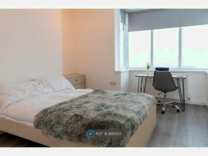 4 Bedroom Terraced House To Rent In Herbert Road, Exeter, EX1