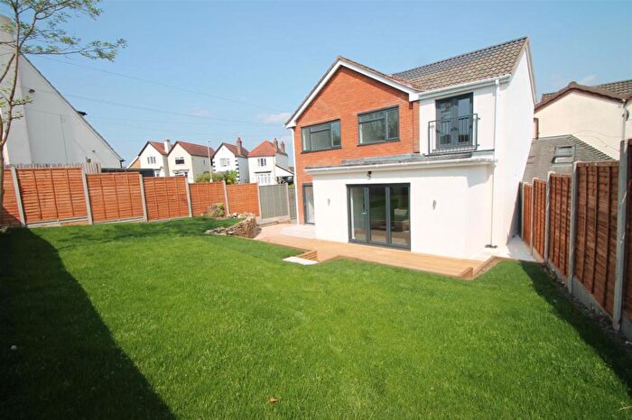 4 Bedroom Detached House For Sale In Cherry Tree Lane, Halesowen, B63