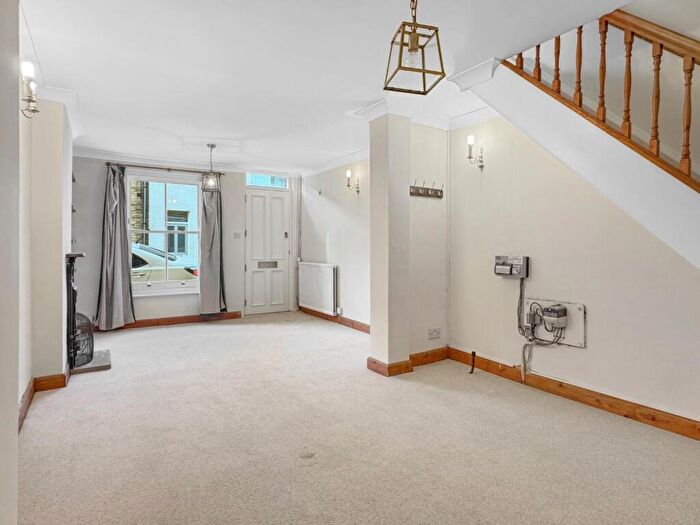 2 Bedroom End Of Terrace House For Sale In Sturton Street, Cambridge, CB1