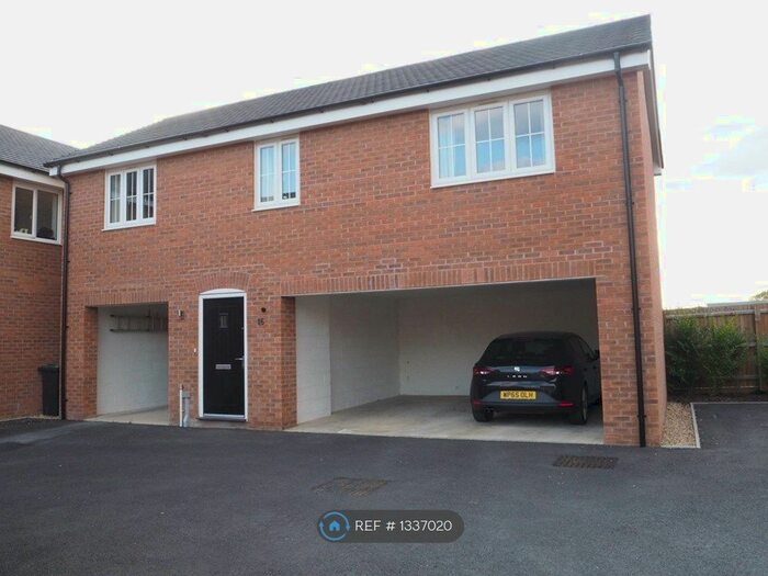 2 Bedroom Detached House To Rent In Churchill Drive, Flitwick, Bedford, MK45