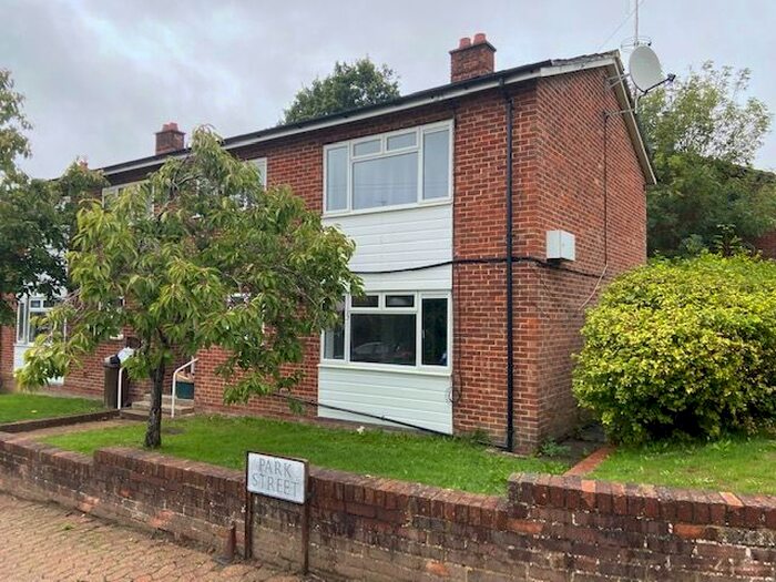 1 Bedroom Flat To Rent In Park Street, Tunbridge Wells, TN2