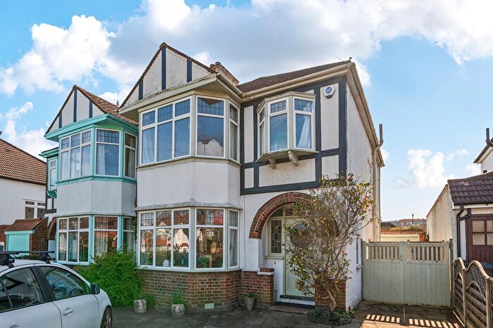 3 Bedroom Semi-detached House For Sale In Links Road, West Wickham, BR4