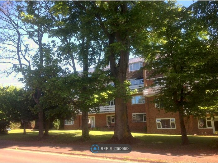 2 Bedroom Flat To Rent In Broadmead Court, Coventry CV5