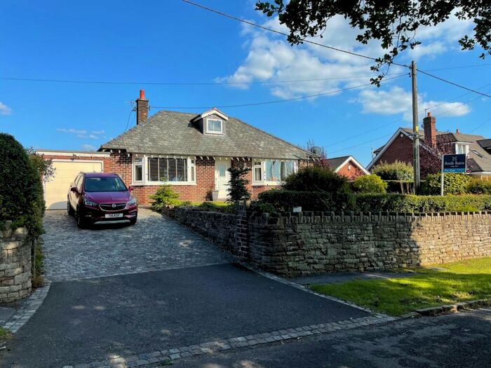 3 Bedroom Bungalow For Sale In Lowes Lane, Gawsworth, Macclesfield, Cheshire, SK11