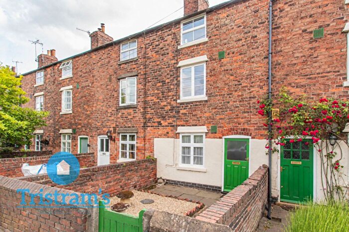 2 Bedroom Town House For Sale In Twelve Houses, New Stanton, DE7