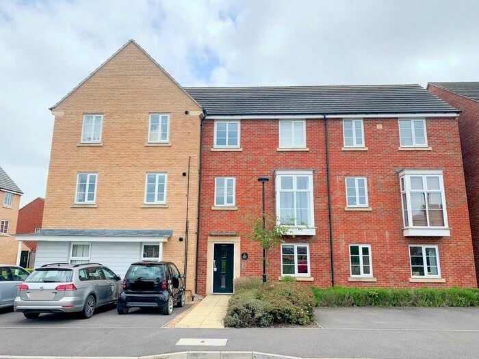2 Bedroom Apartment To Rent In Molyneux Square, Hampton Vale, Peterborough, PE7