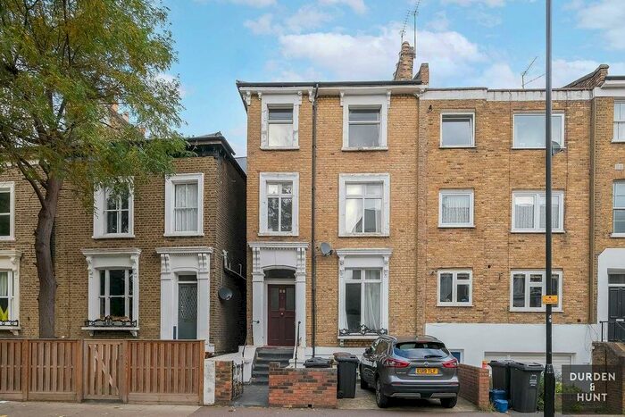 1 Bedroom Flat To Rent In Richmond Road, London, E8