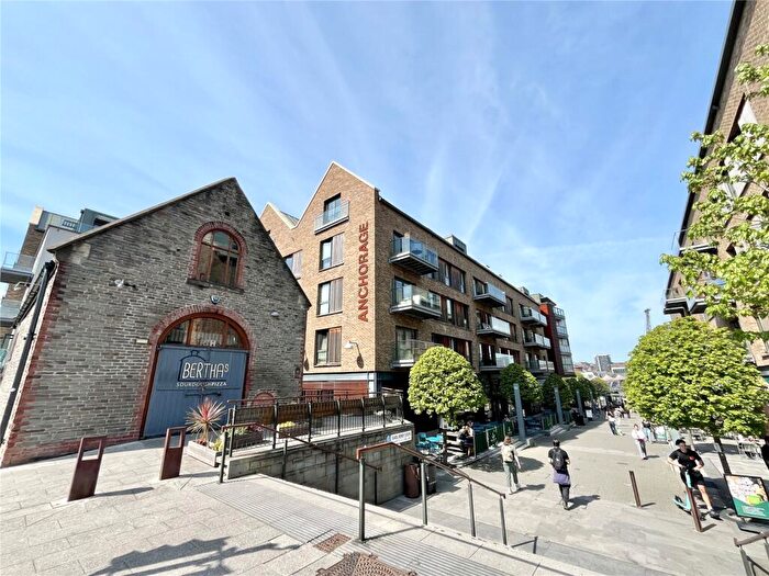 1 Bedroom Apartment To Rent In Anchorage, Wapping Wharf, BS1
