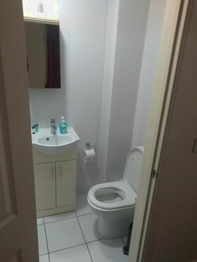 1 Bedroom Property To Rent In High Road, Ilford, IG1