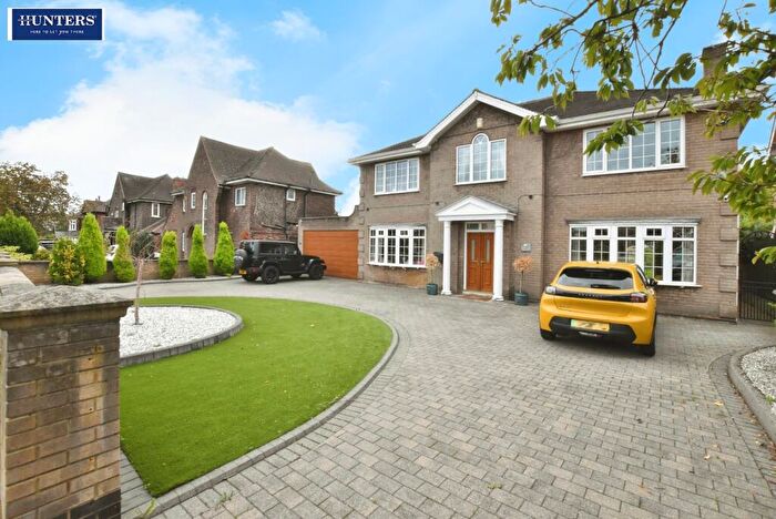 4 Bedroom Detached House To Rent In Old Brumby Street, Scunthorpe, DN16
