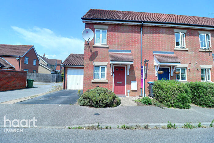 3 Bedroom End Of Terrace House For Sale In Castle Gardens, Ipswich, IP5