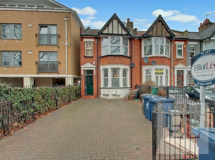 1 Bedroom Studio To Rent In Uxbridge Road, Hanwell, London, W7