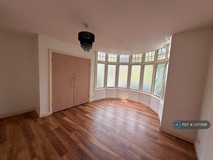 1 Bedroom Flat To Rent In Readings Court, Moseley, Birmingham, B13