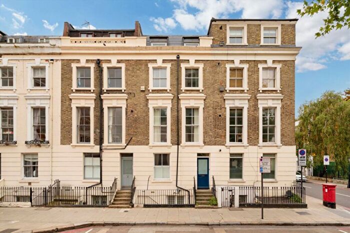 4 Bedroom Maisonette For Sale In Camden Street, Camden Town, NW1