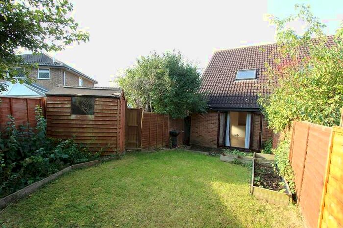 1 Bedroom Semi-Detached House To Rent In Favell Drive, Furzton, Milton Keynes, MK4