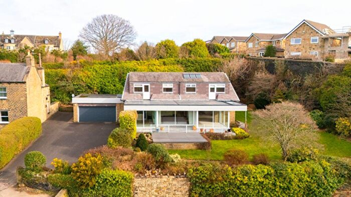 5 Bedroom Detached House For Sale In Sun Dene, Slant Gate, Kirkburton, HD8