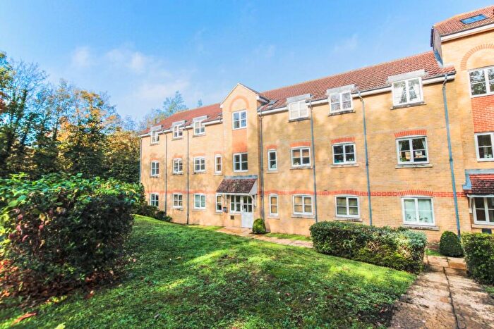 2 Bedroom Apartment To Rent In Pimlico Court, Hertford, SG13