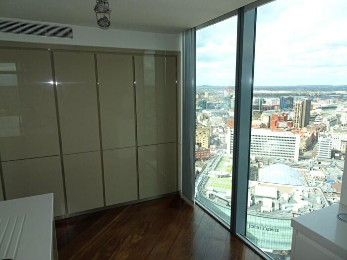 2 Bedroom Penthouse To Rent In Beetham Tower, Holloway Circus, B1