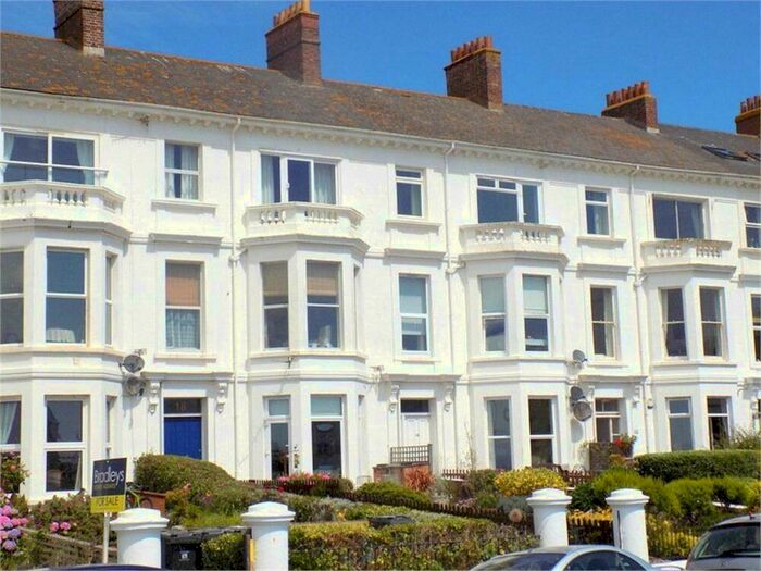 1 Bedroom Flat For Sale In Alexandra Terrace, Exmouth, EX8