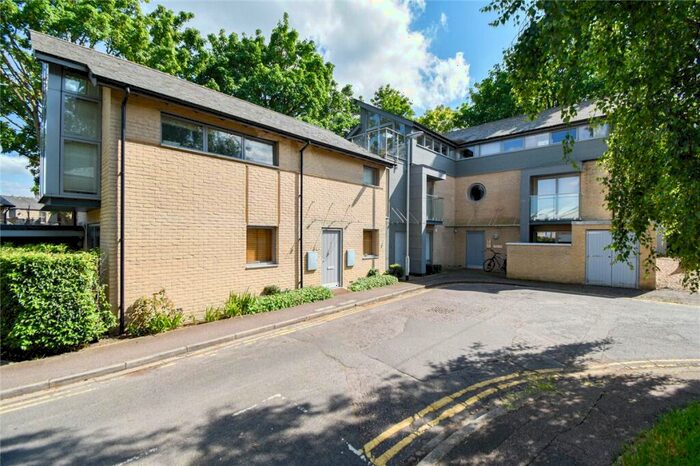 1 Bedroom Apartment To Rent In Benson Place, Cambridge, CB4