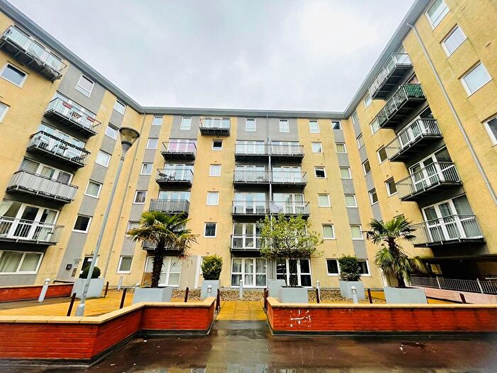 2 Bedroom Flat To Rent In Hall Street, Birmingham, B18