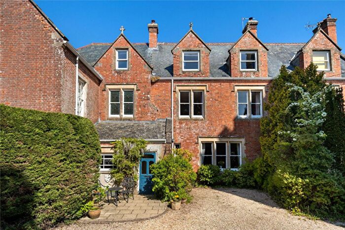 4 Bedroom Terraced House For Sale In Clyst St. George, Exeter, Devon, EX3