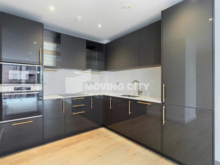 1 Bedroom Flat To Rent In Blenheim Mansions, Mary Neuner Road, London, N8