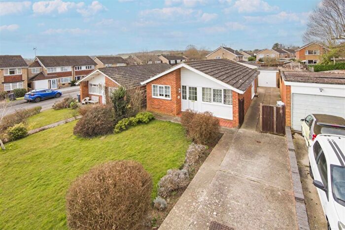2 Bedroom Detached Bungalow For Sale In The Brucks, Wateringbury, Maidstone, ME18