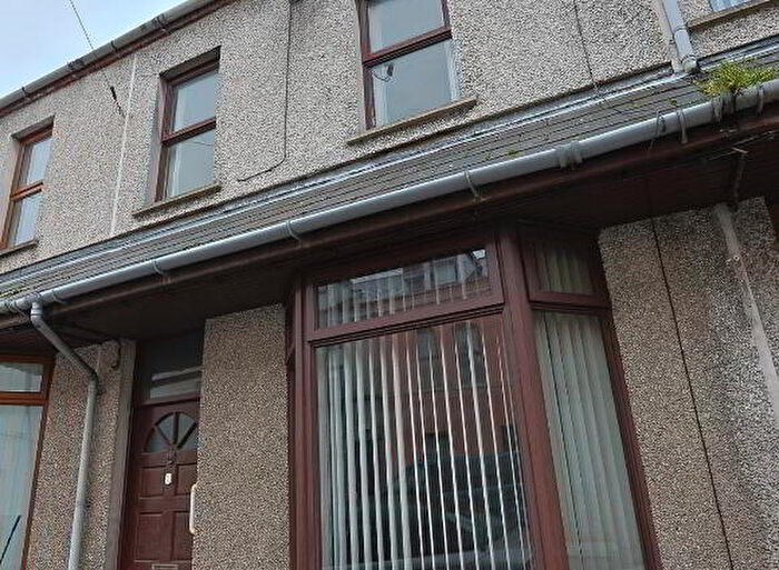 2 Bedroom Mid Terraced House For Sale In Burnbrae Avenue, Craigavon, BT62