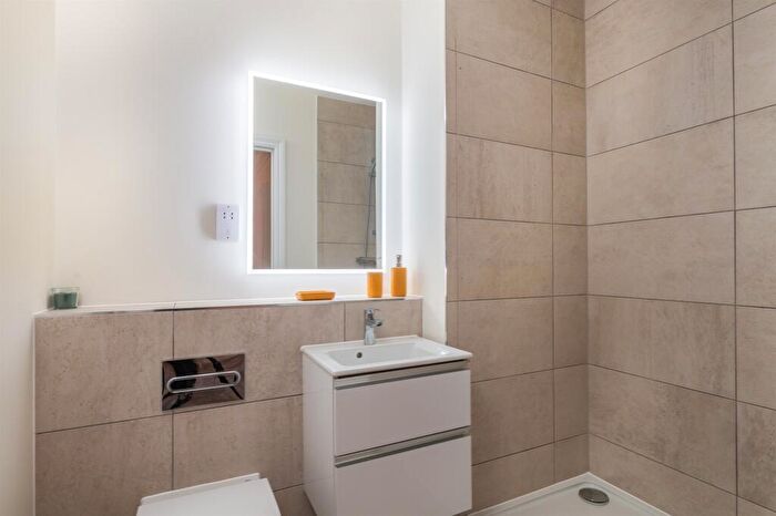 1 Bedroom Detached Bungalow For Sale In Burnham Waters, Waters Avenue, Burnham-On-Crouch, CM0