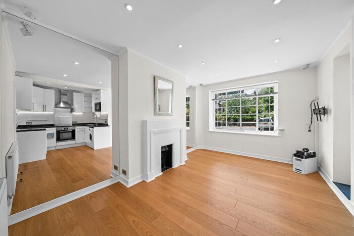 1 Bedroom Flat To Rent In Haverstock Hill, London, NW3
