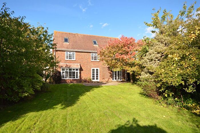 5 Bedroom Detached House To Rent In Longmead, Walberton, BN18
