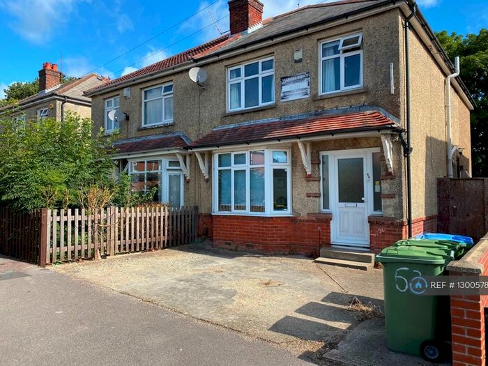 6 Bedroom Semi-Detached House To Rent In Violet Road, Southampton, SO16