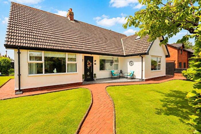 5 Bedroom Bungalow For Sale In St. Nicholas Grove, Wrea Green, Preston, PR4