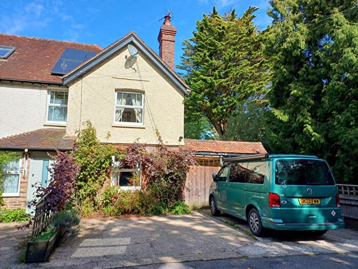 3 Bedroom Cottage To Rent In Cat Street, Upper Hartfield, Hartfield, TN7