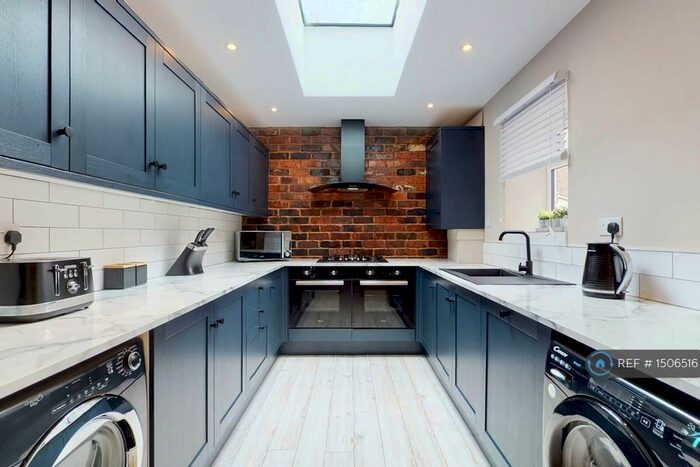 6 Bedroom Terraced House To Rent In Alderson Road, Liverpool, L15