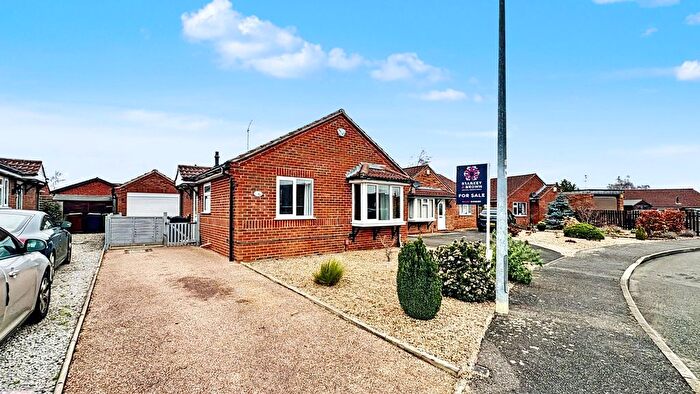 2 Bedroom Detached Bungalow For Sale In Acer Court, Lincoln, LN6