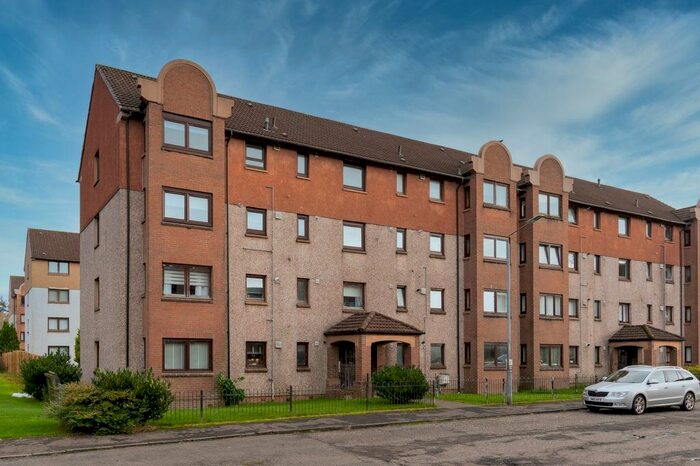 3 Bedroom Flat To Rent In Burnbrae Street, Faifley, Clydebank, G81