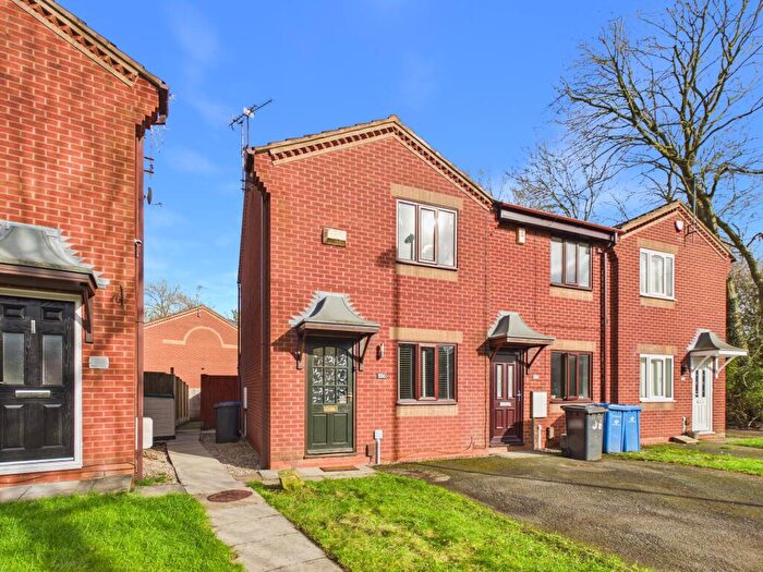 2 Bedroom End Of Terrace House For Sale In Willson Avenue, Littleover, DE23