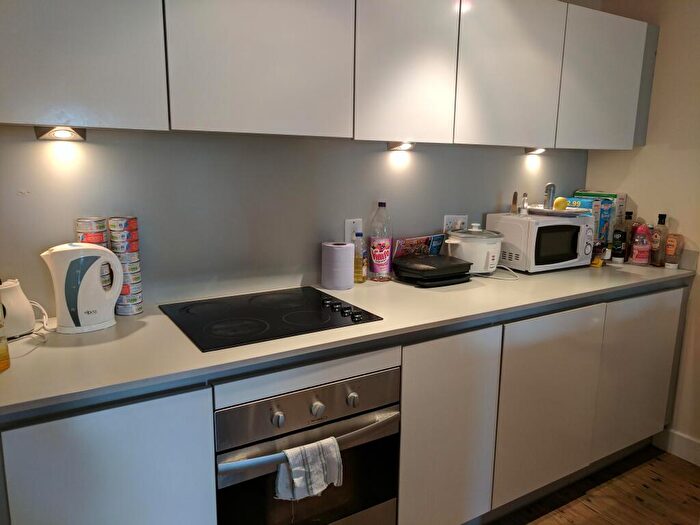 2 Bedroom Apartment To Rent In Clive Passage, Birmingham, B4