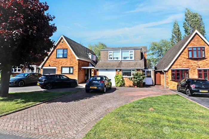 3 Bedroom Detached House For Sale In St. Andrews Drive, Whitestone, Nuneaton, CV11