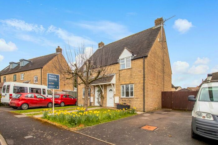 2 Bedroom Semi-Detached House To Rent In Cirencester, Gloucestershire, GL7
