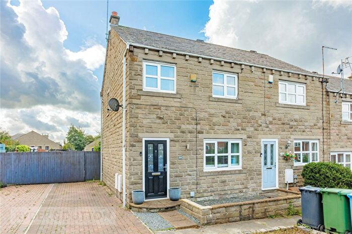 3 Bedroom Semi Detached House For Sale In New Street, Lees, Oldham, OL4