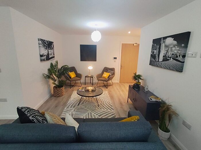 1 Bedroom Flat For Sale In Park View, Darwin Street, Birmingham, B12