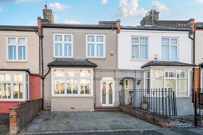 4 Bedroom Terraced House For Sale In Halons Road, Eltham, SE9
