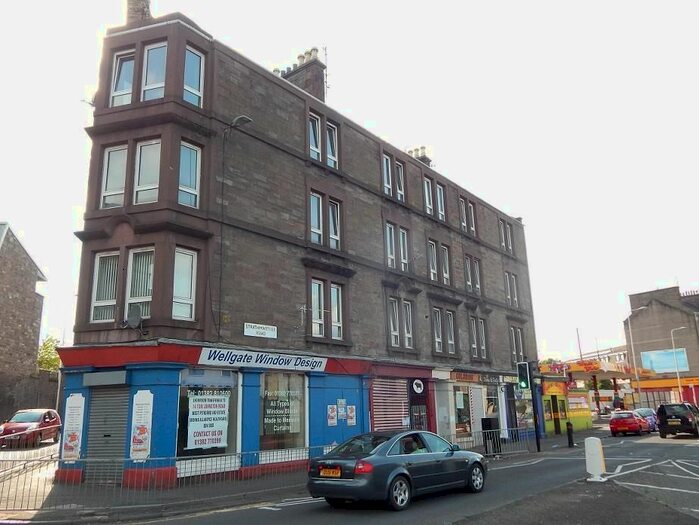 2 Bedroom Flat To Rent In Strathmartine Road, Dundee, DD3