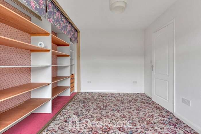 2 Bedroom Detached Bungalow For Sale In Corn Hill, Conisbrough, Doncaster, DN12