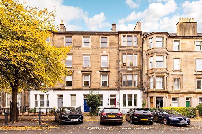 2 Bedroom Flat For Sale In Hillside Street, Hillside, Edinburgh, EH7