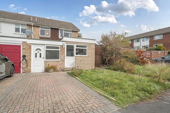 3 Bedroom End Of Terrace House To Rent In Abingdon, Oxfordshire, OX14